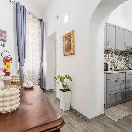 La Dimora Di Elma Apartment